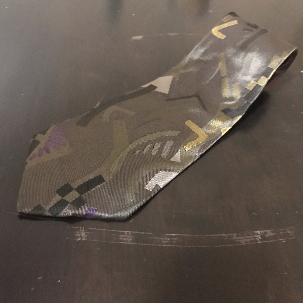 ⚡️Gorgeous Mario Valentino Grey 100% Silk Tie